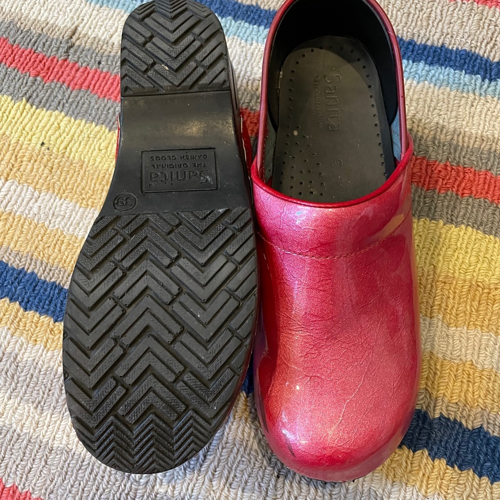 Sanita Clogs